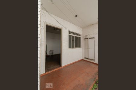 Casa à venda com 282m², 4 quartos e 3 vagasEdícula