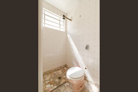 Casa à venda com 282m², 4 quartos e 3 vagasBanheiro do Escritório