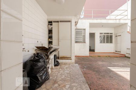 Casa à venda com 282m², 4 quartos e 3 vagasÁrea de Serviço