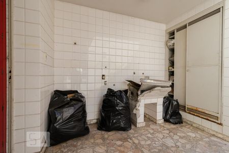 Casa à venda com 282m², 4 quartos e 3 vagasÁrea de Serviço