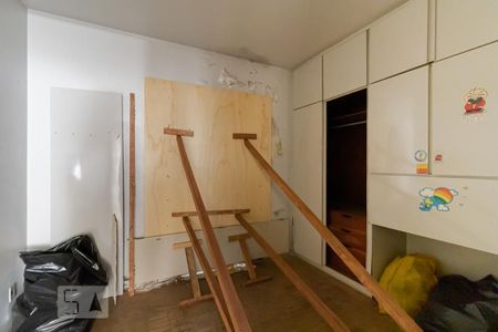 Casa à venda com 282m², 4 quartos e 3 vagasQuarto 2