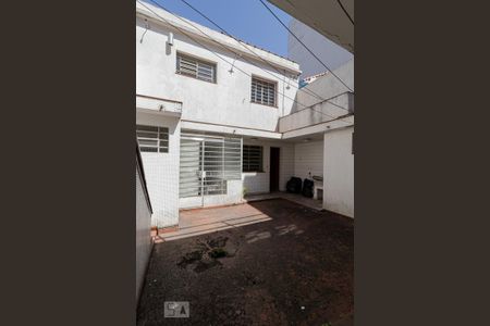 Casa à venda com 282m², 4 quartos e 3 vagasQuintal