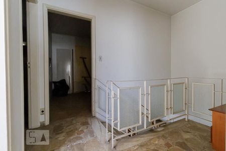 Casa à venda com 282m², 4 quartos e 3 vagasHall das Escada