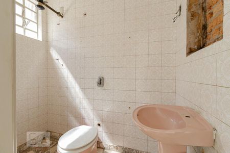 Casa à venda com 282m², 4 quartos e 3 vagasBanheiro do Escritório