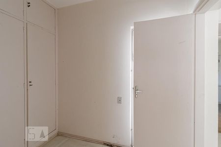 Casa à venda com 282m², 4 quartos e 3 vagasCloset da Suíte