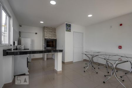 Apartamento para alugar com 47m², 2 quartos e 1 vagaÁrea comum - Salão de festas