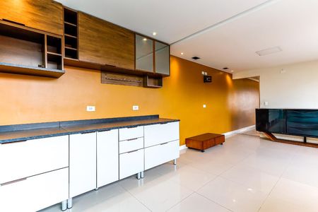 Casa à venda com 450m², 3 quartos e 3 vagasCopa e Cozinha