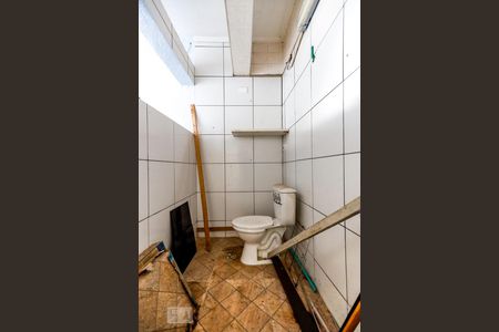 Casa à venda com 450m², 3 quartos e 3 vagasBanheiro de Serviço