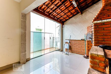 Casa à venda com 450m², 3 quartos e 3 vagasChurrasqueira