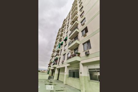 Apartamento à venda com 60m², 2 quartos e 2 vagas Apartamento à venda com 60m², 2 quartos e 2 vagasFachada