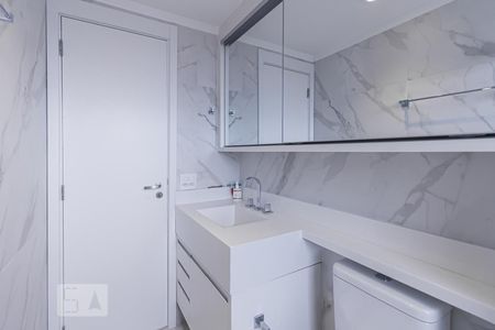 Apartamento para alugar com 122m², 3 quartos e 2 vagas Apartamento para alugar com 122m², 3 quartos e 2 vagasBanheiro da Suíte