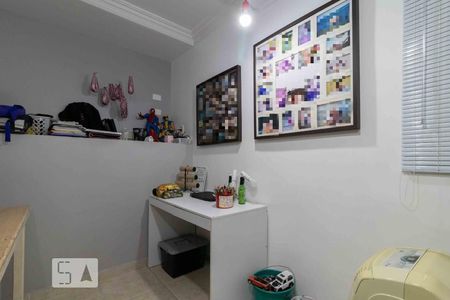 Casa à venda com 350m², 3 quartos e 2 vagasEscritório 2