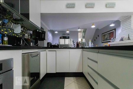 Casa à venda com 350m², 3 quartos e 2 vagasCozinha