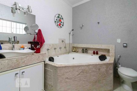 Banheiro da Suíte 1 de casa à venda com 3 quartos, 350m² em Vila Matilde, São Paulo