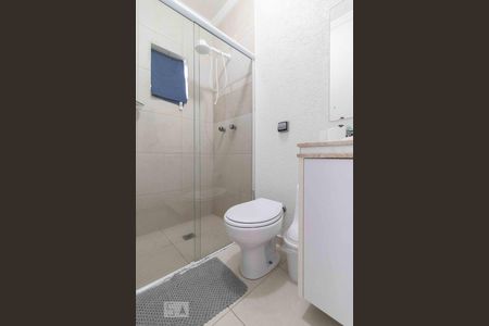 Casa à venda com 350m², 3 quartos e 2 vagasBanheiro da Suíte 2