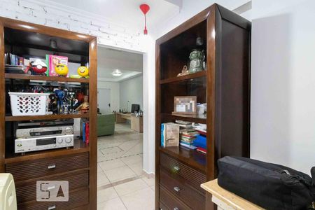 Casa à venda com 350m², 3 quartos e 2 vagasEscritório 2