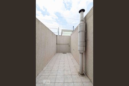 Casa à venda com 350m², 3 quartos e 2 vagasÁrea Externa - Lateral