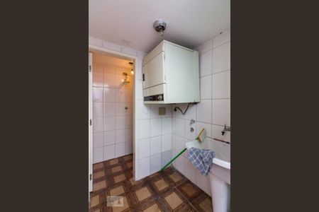 Casa à venda com 120m², 2 quartos e 1 vagaÁrea de Serviço