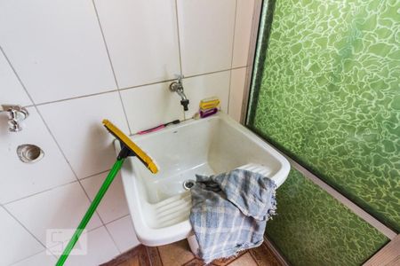 Casa à venda com 120m², 2 quartos e 1 vagaÁrea de Serviço