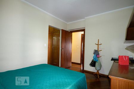 Apartamento à venda com 272m², 4 quartos e 5 vagasSuíte 2