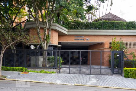 Apartamento à venda com 272m², 4 quartos e 5 vagasFachada