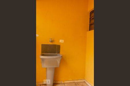 Casa para alugar com 120m², 3 quartos e 1 vaga Casa para alugar com 120m², 3 quartos e 1 vagaLavanderia