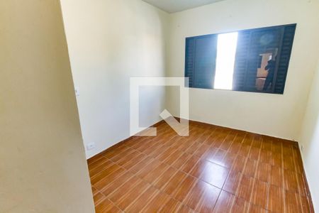 Quarto 1 de casa para alugar com 3 quartos, 120m² em Jardim Bom Tempo, Taboão da Serra