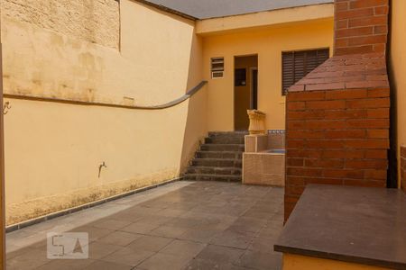 Casa para alugar com 120m², 3 quartos e 1 vaga Casa para alugar com 120m², 3 quartos e 1 vagaQuintal