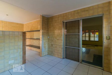 Casa à venda com 300m², 3 quartos e 4 vagasCopa