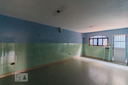 Casa à venda com 300m², 3 quartos e 4 vagasQuarto de Serviço
