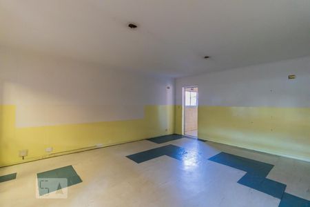 Sala de casa à venda com 3 quartos, 300m² em Vila Campanela, São Paulo