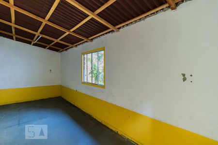 Casa à venda com 300m², 3 quartos e 4 vagasQuarto de Serviço