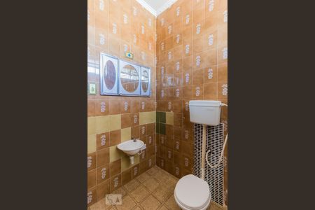 Casa à venda com 300m², 3 quartos e 4 vagasBanheiro