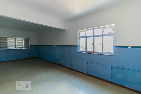 Quartos de casa à venda com 3 quartos, 300m² em Vila Campanela, São Paulo