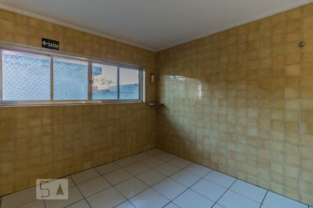 Casa à venda com 300m², 3 quartos e 4 vagasCopa