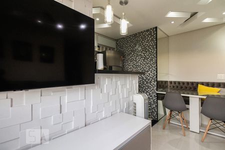 Sala  de apartamento para alugar com 2 quartos, 47m² em Vila Antonieta, São Paulo