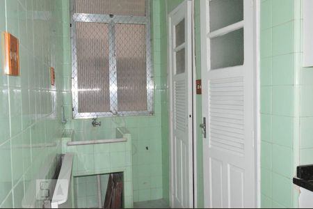 Apartamento à venda com 60m², 2 quartos e sem vagaCozinha e Área de Serviço