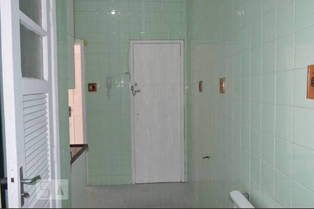 Apartamento à venda com 60m², 2 quartos e sem vagaCozinha e Área de Serviço