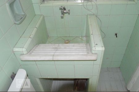 Apartamento à venda com 60m², 2 quartos e sem vagaCozinha e Área de Serviço