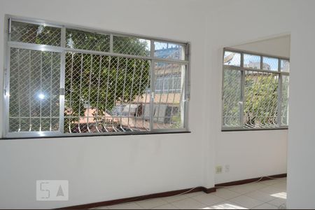 Sala de apartamento à venda com 2 quartos, 60m² em Centro, Niterói