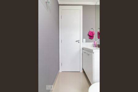 Apartamento para alugar com 48m², 2 quartos e 1 vaga Apartamento para alugar com 48m², 2 quartos e 1 vagaBanheiro