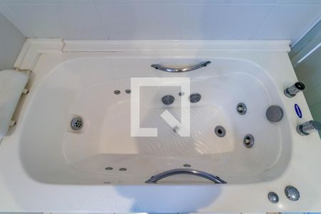 Apartamento à venda com 200m², 4 quartos e 3 vagasBanheiro Suíte 3