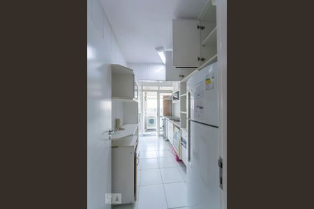 Apartamento para alugar com 84m², 3 quartos e 2 vagas Apartamento para alugar com 84m², 3 quartos e 2 vagasCOZINHA