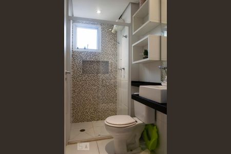 Apartamento para alugar com 63m², 2 quartos e 1 vaga Apartamento para alugar com 63m², 2 quartos e 1 vagaBANHEIRO