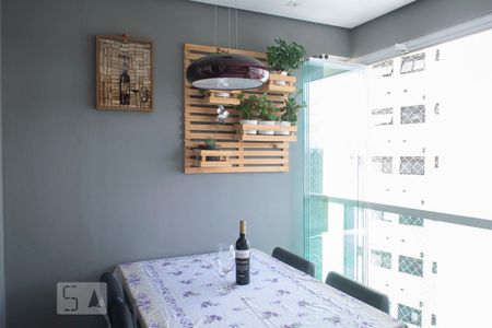 Apartamento para alugar com 63m², 2 quartos e 1 vaga Apartamento para alugar com 63m², 2 quartos e 1 vagaSACADA SALA