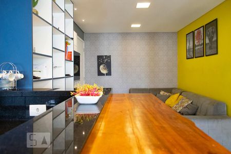 Apartamento para alugar com 63m², 2 quartos e 1 vaga Apartamento para alugar com 63m², 2 quartos e 1 vagaSALA