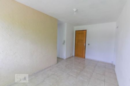 Sala de apartamento à venda com 1 quarto, 50m² em Taquara, Rio de Janeiro