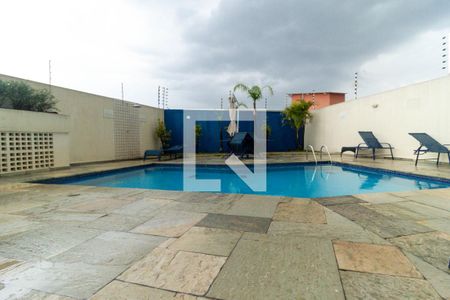 Piscina de apartamento para alugar com 2 quartos, 55m² em Cambuci, São Paulo