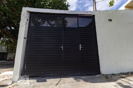 Casa para alugar com 378m², 1 quarto e 1 vagaFachada
