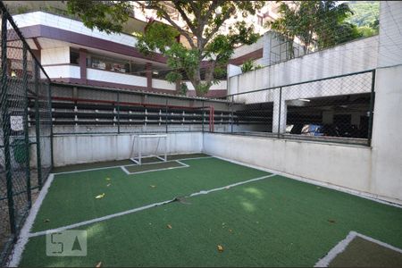 Apartamento para alugar com 76m², 2 quartos e 1 vagaQuadra Esportiva